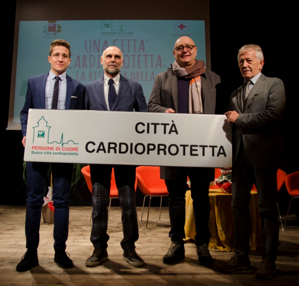Busca città cardioprotetta è stata inaugurata lo scorso anno nel corso del primo convegno dedicato al tema Busca città cardioprotetta è stata inaugurata lo scorso anno nel corso del primo convegno dedicato al tema